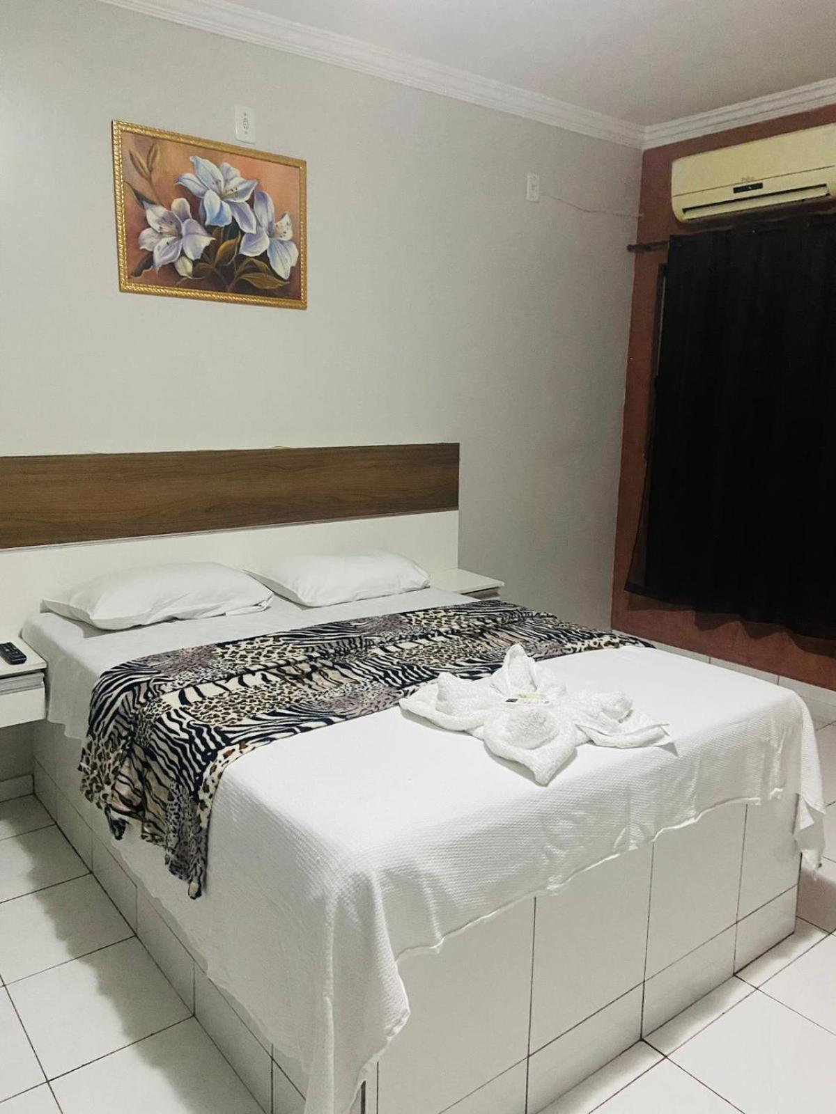 Hotel Brasilia Park Novo Gama Exterior photo